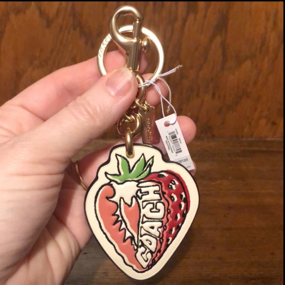 NWT-Coach-SET-Strawberry🍓-Mini Jamie Camera Bag, Skinny ID Case & Bag Charm-$401 - Picture 15 of 16